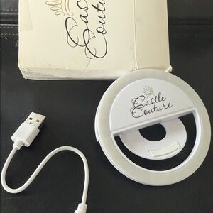 Castle Couture White Selfie Ring Light